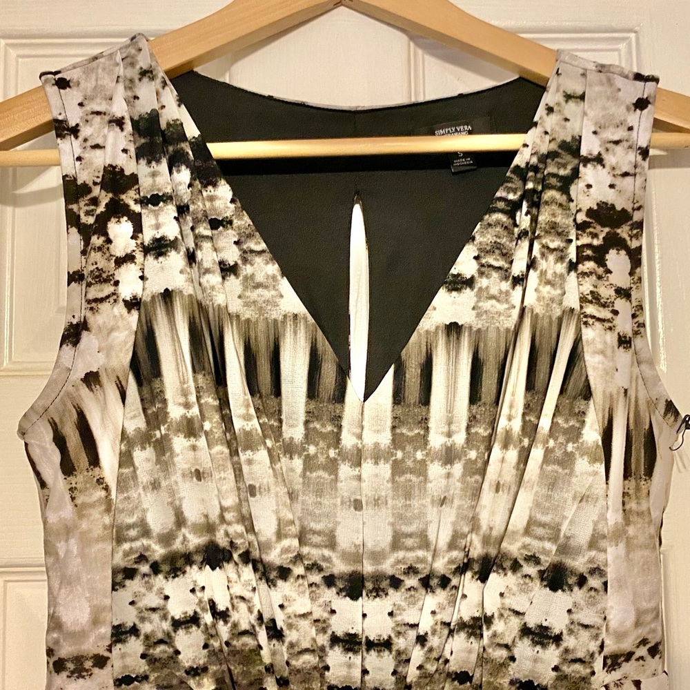 Vera Wang Dress, Size Small